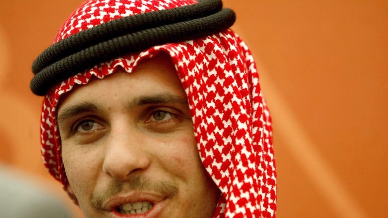  الأمير حمزة بن الحسين يتخلى عن لقبه