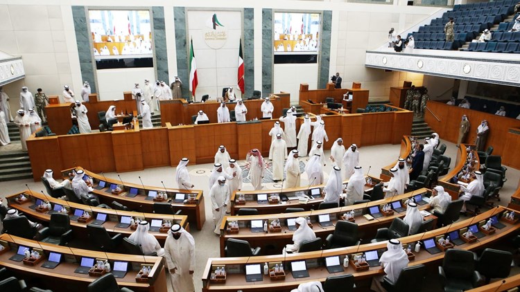  الكويت تفتح أبواب الترشح للانتخابات البرلمانية