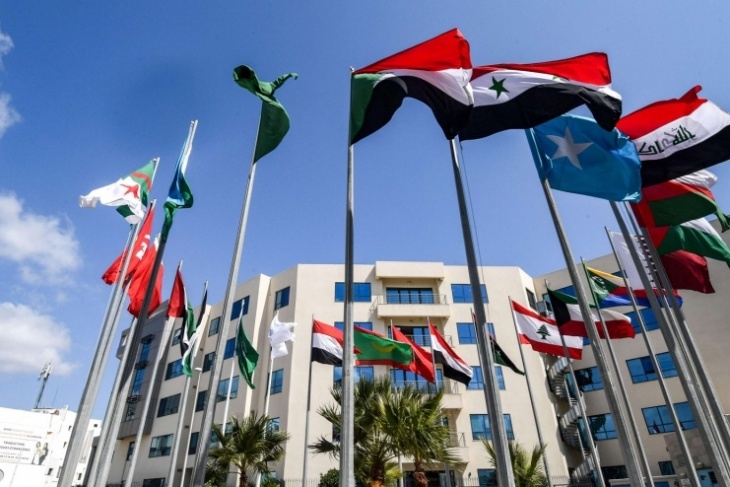  الجزائر تنفي تأجيل القمة العربية