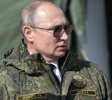  بعد القصف العنيف على كييف.. بوتين يُهدد: روسيا سترد بقوة على هجمات كييف على أراضينا والضربات الصاروخية على أوكرانيا رد على “الهجمات الإرهابية”.. وادانات دولية