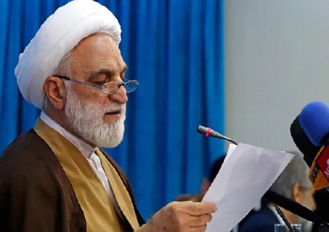  في ظل استمرار الاحتجاجات ضد الحكومة.. رئيس السلطة القضائية في إيران يعرب عن استعداده للحوار مع المحتجين والاستماع إلى الاقتراحات وتصحيح الأخطاء