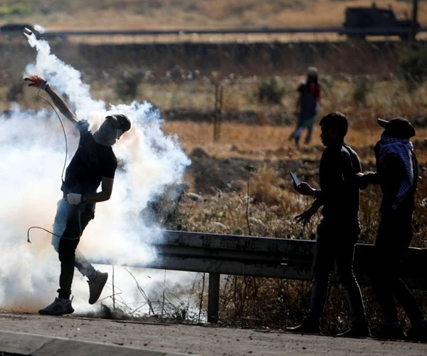  فلسطين: مقاومون يتصدون لاقتحامات الاحتلال في الضفة الغربية