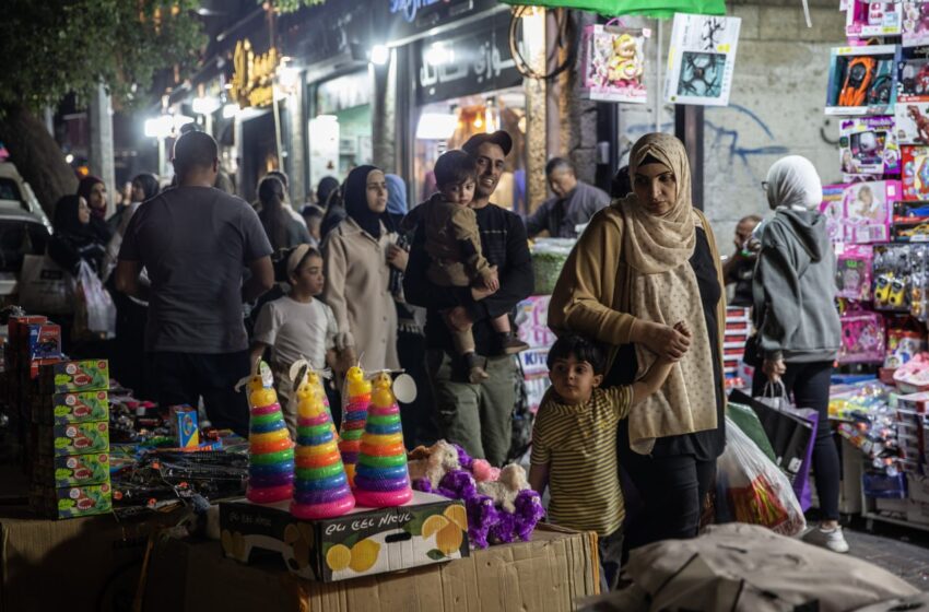  عيد الفطر اليوم الجمعة في 16 دولة عربية والسبت في 3 أخرى