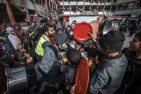“الأونروا” تحذر من العواقب الكارثية للحصار المفروض على قطاع غزة