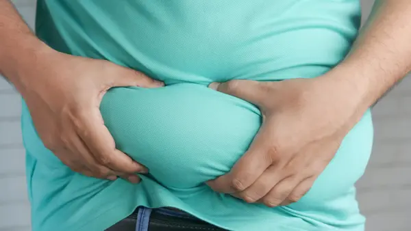  10 أطعمة تخلصك من دهون البطن قبل ارتداء ملابس الصيف