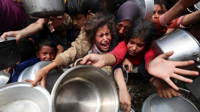  تحذيرات من مقتلة جماعية مرتقبة بحق 100 ألف طفل بغزة خلال أيام