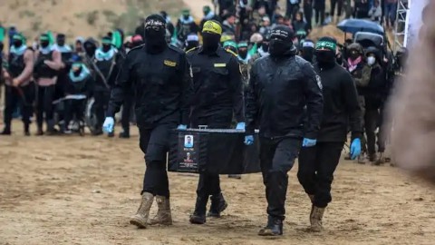 إعلام عبري: أماكن جثامين 4 أسرى إسرائيليين في غزة باتت “مجهولة” وعمليات البحث المتواصلة بمشاركة مصر