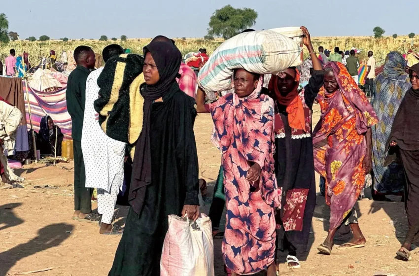  بعد استيلاء “الدعم السريع”.. نزوح ومأساة إنسانية بالفاشر السودانية
