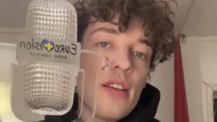  الفائز بمسابقة يوروفيجن يعيد الكأس احتجاجًا على مشاركة الاحتلال