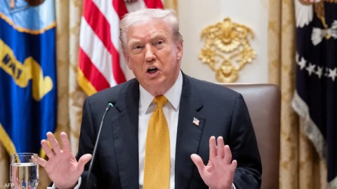  بعد ضغوط وتهديدات.. الشيوخ الأميركي يُسقط قرارا يحد من صلاحيات ترامب في فنزويلا وجنب الأخير”انتكاسة كبرى”