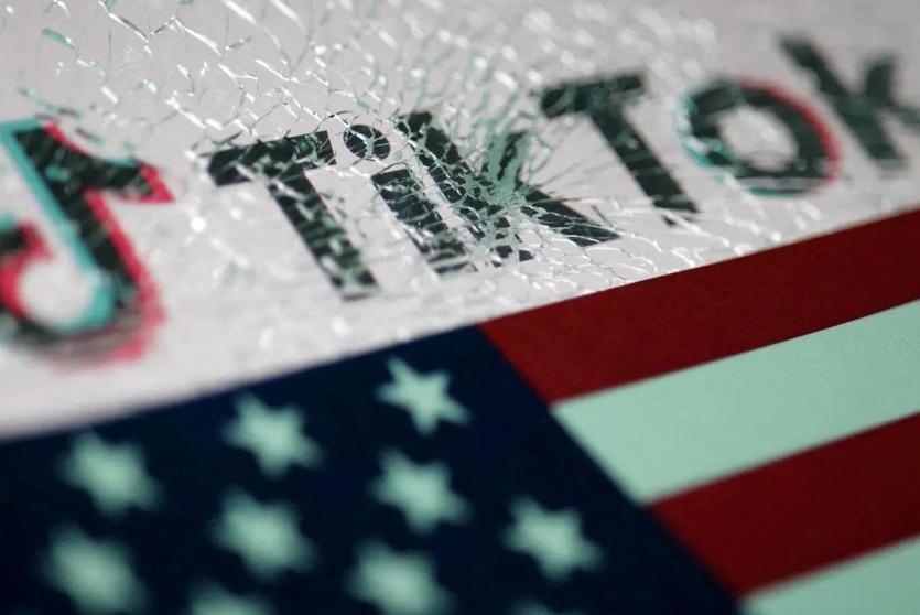  موجة حذف واسعة لـ “تيك توك” في أميركا بعد سيطرة حلفاء ترمب