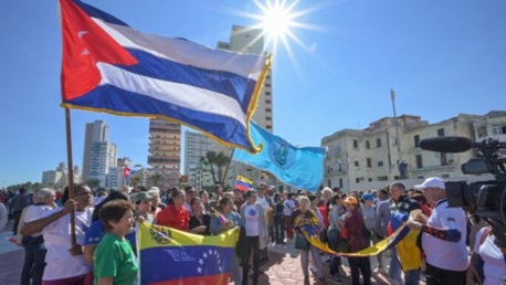  كوبا تعلن مقتل 32 من مواطنيها خلال الهجوم الأميركي على فنزويلا