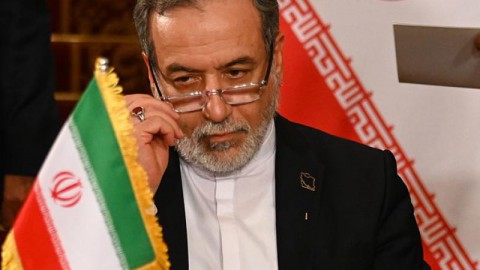  عراقجي: من المرجح أن تستمر أسعار النفط في الارتفاع وأمريكا وإسرائيل تتحملان مسؤولية جر المنطقة إلى الكارثة