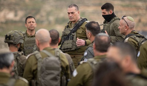  انهيار الجيش الإسرائيلي بسبب نقص الجنود.. تصريحات مفاجئة من زامير تُشعل الجدل في إسرائيل وتفضح الخلافات مع نتنياهو