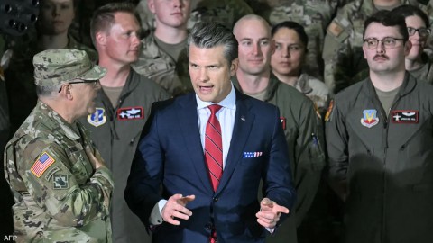  ماذا يجري في أمريكا؟.. تخبط وجدل بعد الكشف عن إقالة جنرالين كبيرين في الجيش وغموض حول مصير دريسكول