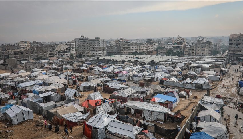  “أوتشا” يحذر من تزايد مخاطر انتشار الأمراض الجلدية في مخيمات النزوح بقطاع غزة