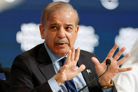  رئيس الوزراء الباكستاني: طهران ستُعيد فتح هرمز وواشنطن سترفع الحصار عن الموانئ الإيرانية فورا.. وعبور المعبر ما يزال يتطلب التنسيق مع الحرس الثوري