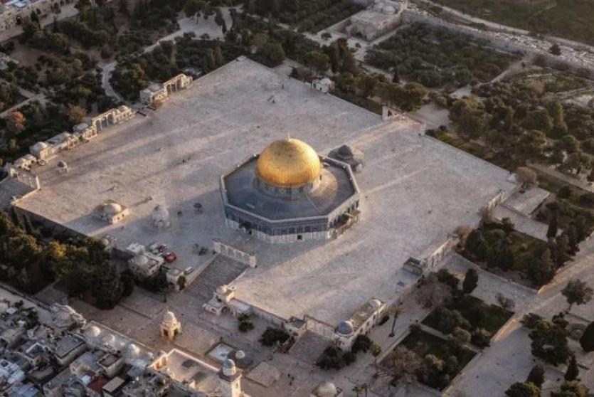 محافظة القدس تحذر من أخطر تصعيد لتكريس سيادة الاحتلال على المسجد الأقصى