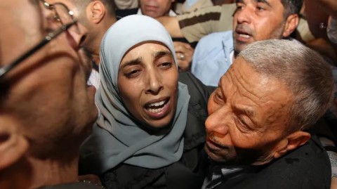  ملف تسليم المناضلة “أحلام تميمي”… لماذا “ينبش” صبية نتنياهو في واشنطن ملفات “الخلافات مع الأردن”؟ سفارة واشنطن في عمان “تعيد نشر” تصريحات “كابلون” و”هاكابي” أعاد طرح القضية