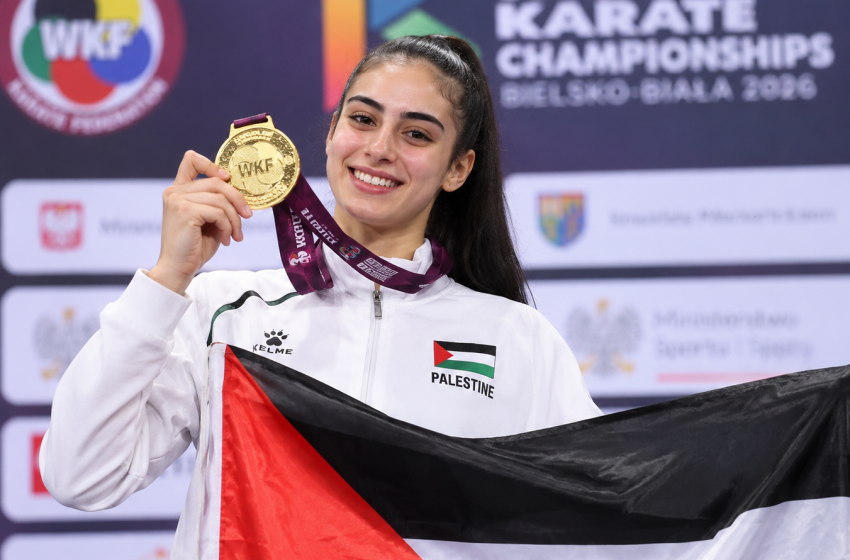  الفلسطينية مريم بشارات تتوج بذهبية العالم للكاراتيه